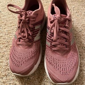 New balance 880 running shoes